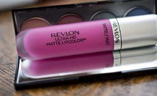 Dililit Utang dan Gagal Influencer Marketing, Revlon Diambang Bangkrut