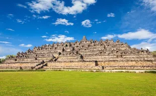 Tiket Masuk Candi Borobudur Dibandingkan Angkor Wat, Murah Mana?