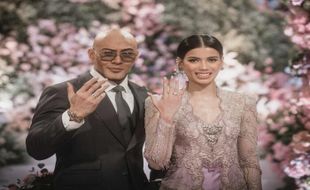 4 Wanita Ini Pernah Dekat dengan Deddy Corbuzier, Siapa Saja?