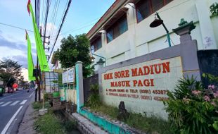 Punya Nama Unik, Begini Cerita Berdirinya SMK Sore Masuk Pagi di Madiun