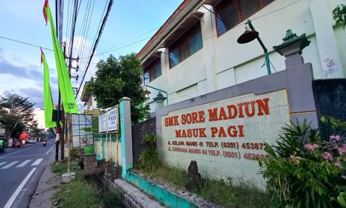 Punya Nama Unik, Begini Cerita Berdirinya SMK Sore Masuk Pagi di Madiun