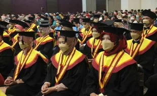 Wisuda 135 Lulusan, Ini Pencapaian ITS PKU Muhammadiyah Surakarta