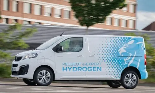 Peugeot e-Expert Hydrogen Kendaraan Van Serba Listrik