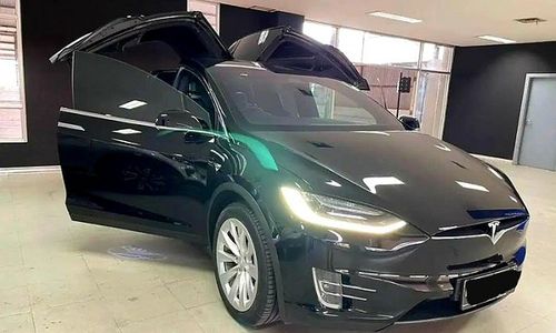 Tesla Dekati Kesepakatan Bangun Pabrik Mobil Listrik di Indonesia