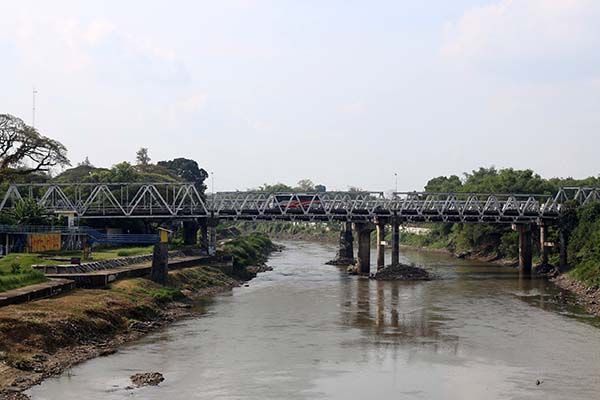 Menjaga Kehidupan Sungai Bengawan Solo