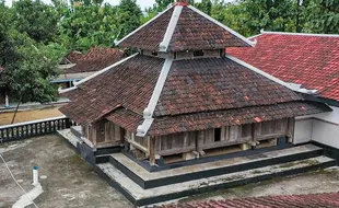 Tameng Sambernyawa, Masjid Tiban Wonogiri Berumur Separuh Milenium