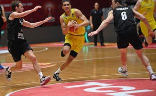 Sikat Tetangga, Australia Rebut Tiket Final FIBA Asia Cup 2022