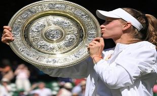 Petenis Kazakhstan Elena Rybakina Juara Wimbledon