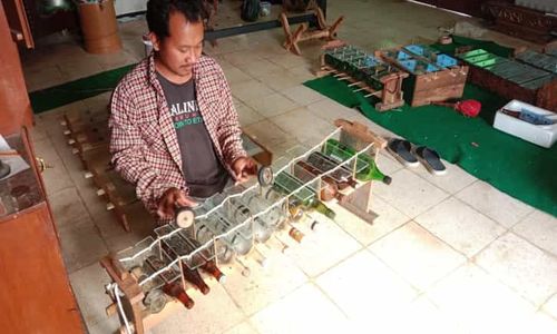 Gamelan Kaca di Festival Jenang Katul Karangpandan Karanganyar