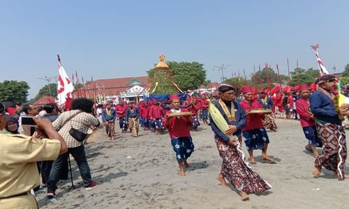 Grebeg Gunungan, Tradisi di Yogyakarta saat Perayaan Iduladha