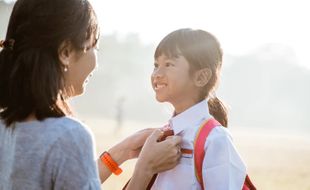 Tahun Ajaran Baru, Simak 5 Cara Membuat Anak Nyaman Masuk Sekolah