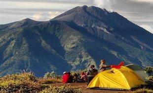 Ini 5 Jalur Pendakian Gunung Merbabu, Mana Paling Menantang?