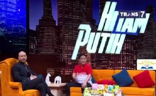 Terdakwa Pemerkosa Siswa Pernah di Hitam Putih Deddy Corbuzier