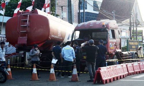 Round Up Kecelakaan Maut Cibubur: 10 Meninggal & Lampu Merah Dimatikan