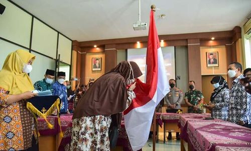 Belasan Anggota Khilafatul Muslimin di Sleman Ikrar Setia NKRI