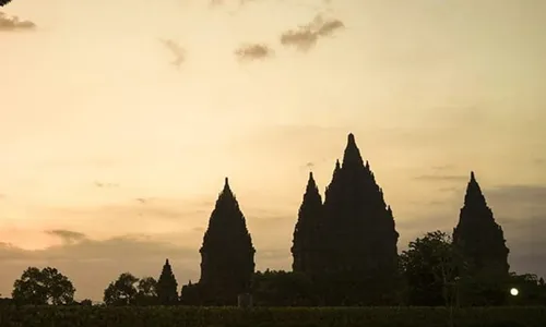 Daftar Objek Wisata di Dekat Candi Prambanan