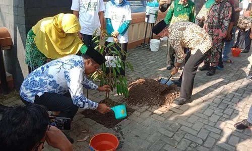 Menko PMK Minta Karanganyar Jadi Kabupaten Generatif, Apa Maksudnya?