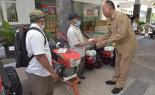 Genjot Produksi, Petani Tembakau dan Padi Boyolali Disumbang Alsintan