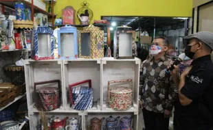 Tumbler hingga Teko Lukis Batik dari Klaten Jadi Suvenir G20