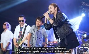 Farel Prayoga Menyanyikan Lagu Full Senyum Sayang Bersama Fire Amanda