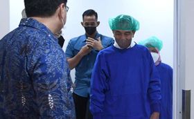 Momen Bahagia Presiden Jokowi dan Ibu Negara Iriana Dianugerahi Cucu Kelima