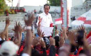 Hari Ini, Presiden Jokowi Terima Kalkulasi Kenaikan Harga BBM Subsidi