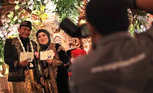 120 Pasangan Ikuti Nikah Massal di Surabaya Berkonsep Pernikahan Istimewa