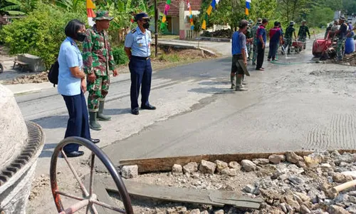 Kadispotdirga Lanud Adi Soemarmo Tinjau TMMD di Juwangi Boyolali