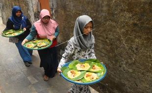 Bubur Asyura Kuliner Khas Buka Luwur Sunan Kudus