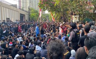 Suporter Demo Tuntut Jacksen Out, Ini Jawaban Manajemen Persis Solo