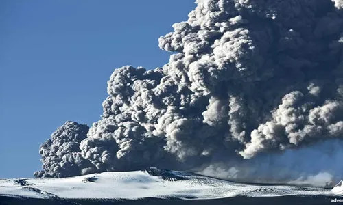 Islandia Bersiap Hadapi Risiko Besar Letusan Gunung Berapi