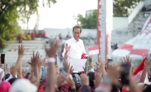 Ditanya Dukung Siapa, Jokowi: Santai Mawon, Aja Kesusu, Aja Nganti Kleru