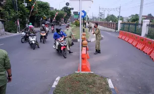 Underpass Transito di Pajang Solo Ditutup, Banyak Pengendara Kecele