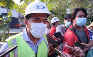 Jalur Pedestrian Koridor Gatsu Solo Dibongkar, Kontraktor Akui Ada Kendala