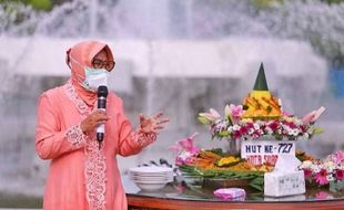 Update Bansos Dikubur di Depok, Begini Kata Mensos Risma