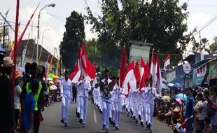 Pawai Budaya Warnai Peringatan HUT ke-77 RI di Ambarawa, Begini Kemeriahannya