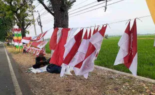 Sukoharjo Diserbu Bakul Umbul-Umbul dari Garut, Sehari Untung Rp300.000