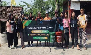 Kelompok 263 KKN UNS Solo Tata Lingkungan Dusun Jatisari Ngawi