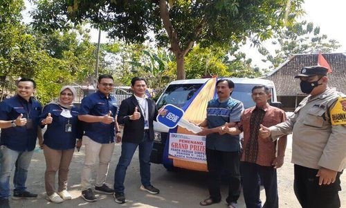 Buruh Bangunan Sukoharjo Menang Undian Mobil Simpedes: Kaget dan Senang