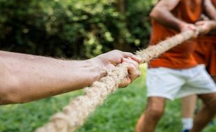 Tragis! Pria Kudus Meninggal Saat Lomba Tarik Tambang