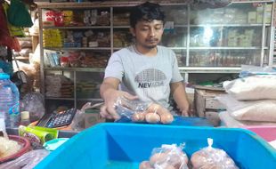 Tertinggi dalam Sejarah, Harga Telur Ayam di Wonogiri Meroket Rp30.000/Kg