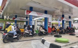 Harga Pertamax Mahal, Warga Karanganyar Ramai-Ramai Beralih ke Pertalite