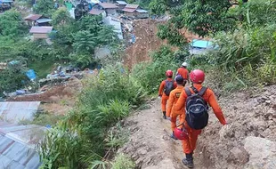 Tambang Emas di Kotabaru Kalsel Longsor, Tim SAR Cari 5 Korban Masih Tertimbun