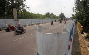 Pagar Proyek Selesai Dipasang, Jembatan Jurug B Ditutup Total pada 18 September