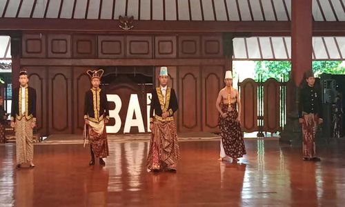 Webinar Internasional hingga Membatik 12 Jam dalam Batik Art Festival 2022