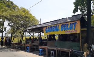 Warung Sambal Belut Ekstrime Boy '83 Sukoharjo, Hasilkan Rp8 Juta per Hari