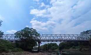 Jembatan Jurug Solo Sudah Lelah