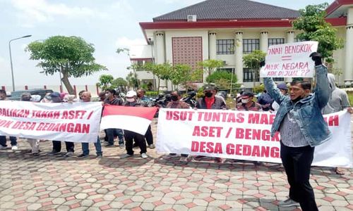 Kisruh Tanah Kas Desa Gedangan, Carik dan Kadus Terancam Diberhentikan Permanen