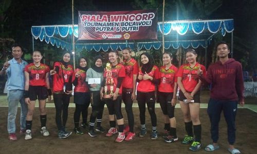 Diperkuat Pemain Tim Voli PON Jateng, Klub Asal Sragen Ini Juarai Piala Wincorp