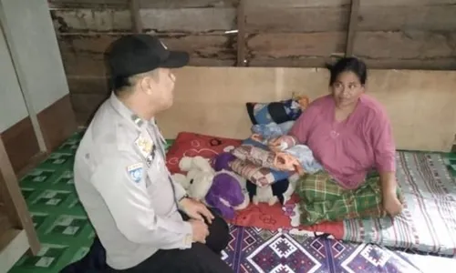 Berontak dan Pukul Kepala Buaya, Emak-Emak Lolos dari Maut